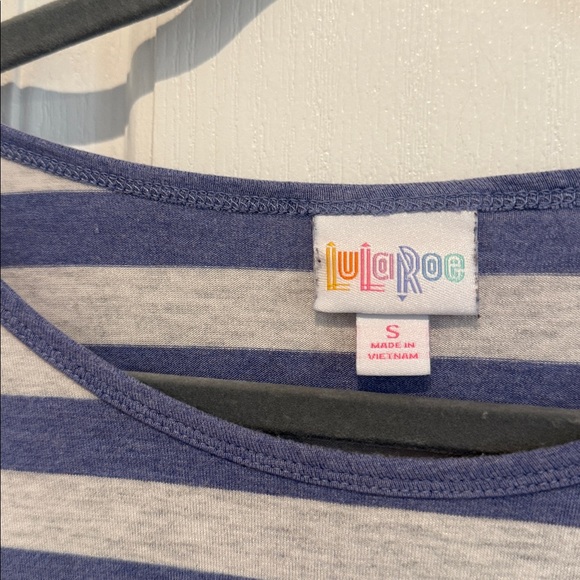 Lularoe gray and lavender oversized tee - Picture 4 of 6